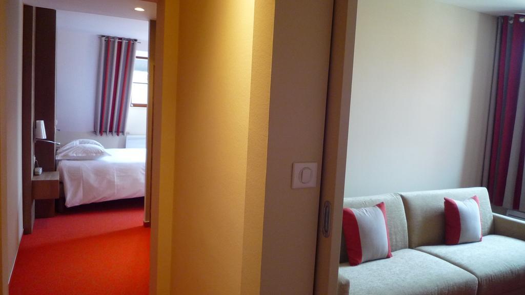 Hotel Winzenberg Blienschwiller Ruang foto